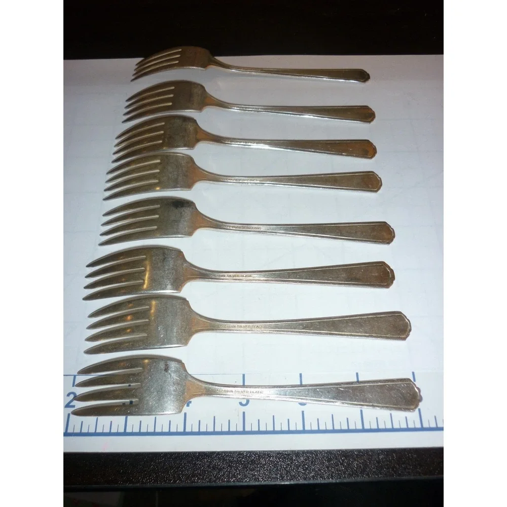 Set of 8 Silverplate  1928 ALADDIN Dinner‎ FORKS  5